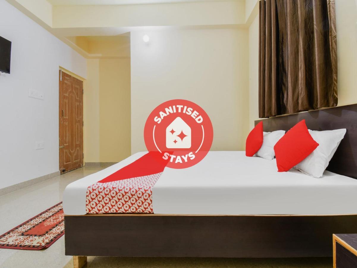 Oyo 84806 Swarna Palace Πάτνα Εξωτερικό φωτογραφία